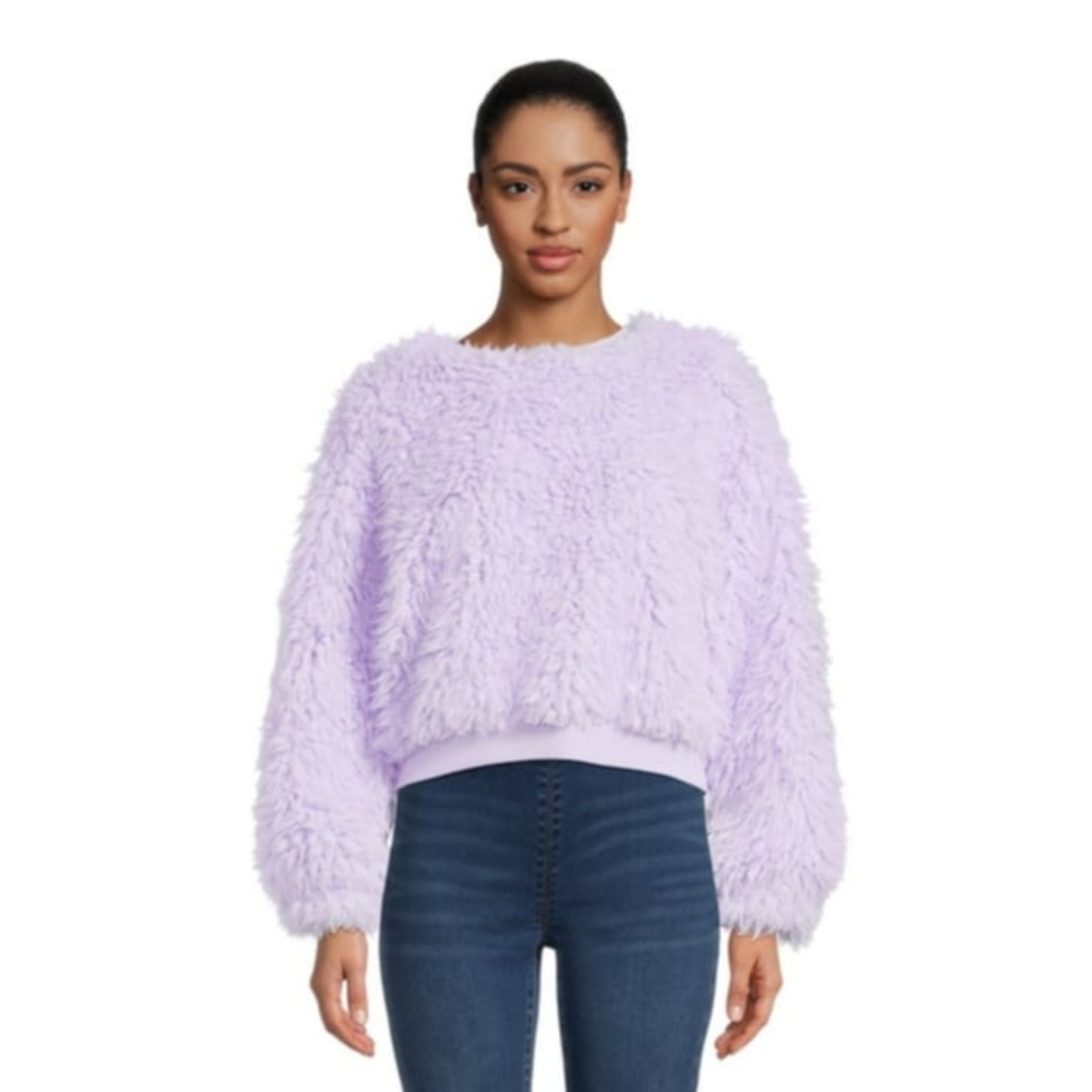 Juniors’ Yeti Pullover from No Boundaries